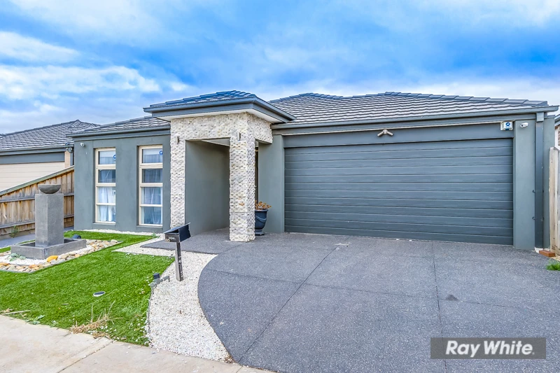 60 EMPEROR Parade, Tarneit, VIC 3029