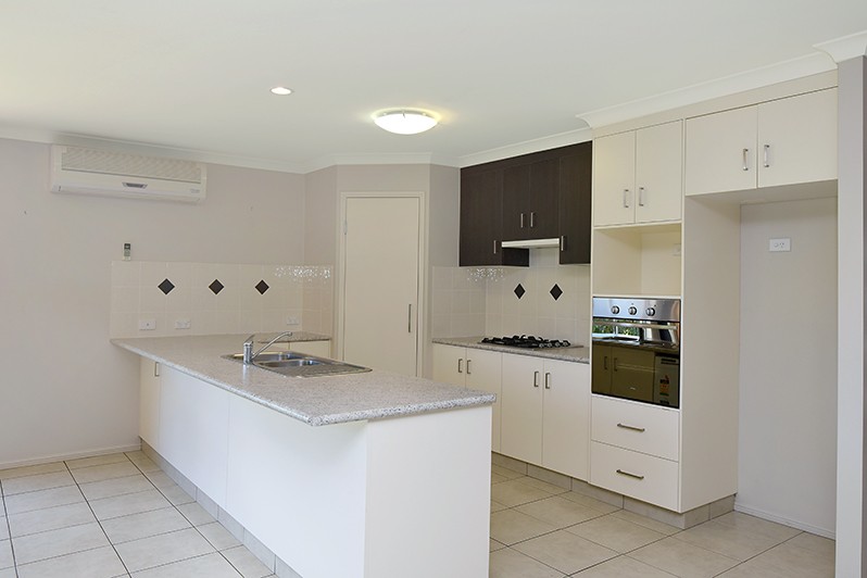 21 Denaid Street, Highfields, QLD 4352