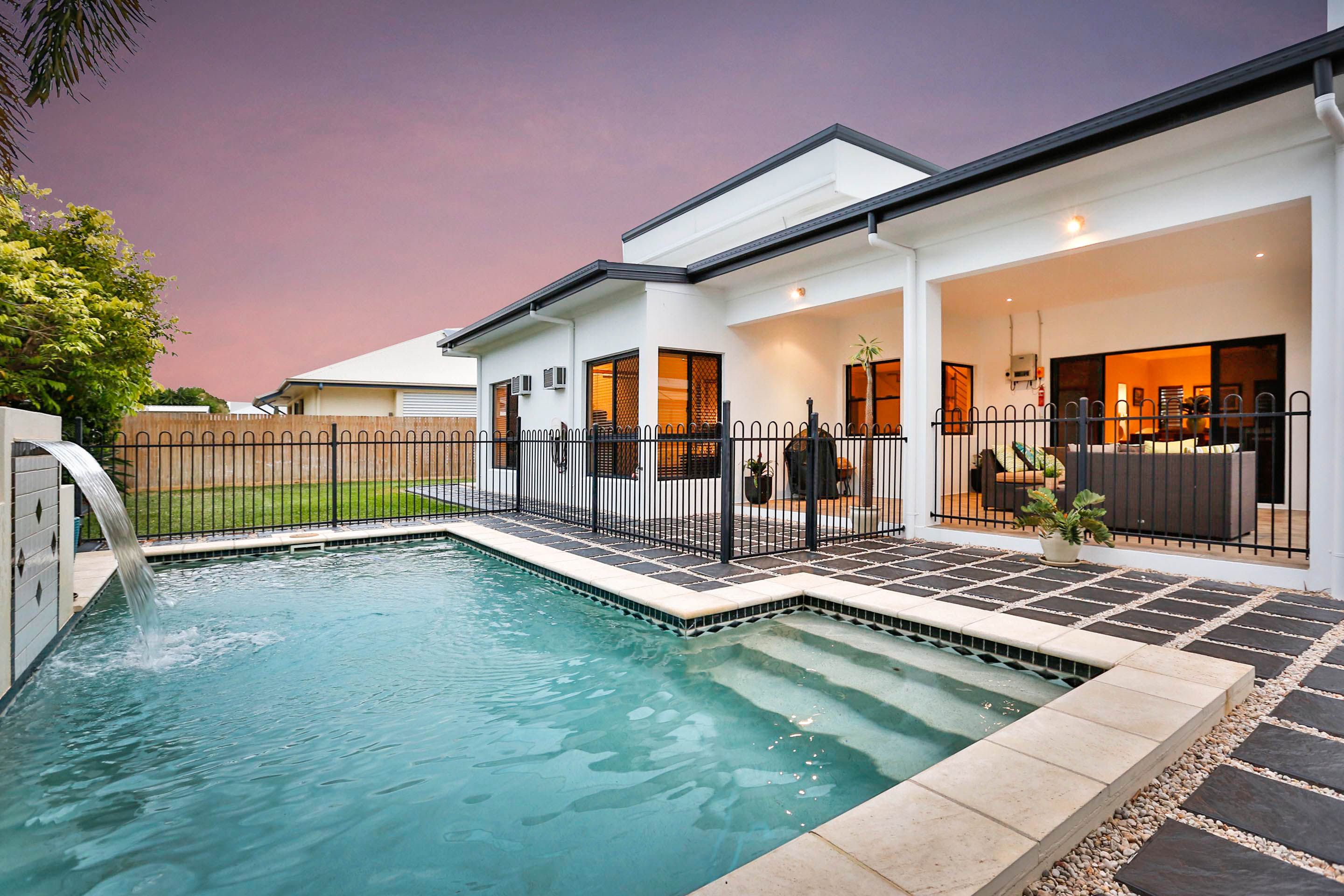 54 Lakeshore Circuit, Idalia, QLD 4811