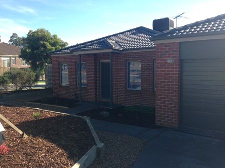 108 Waterview Drive, MERNDA, VIC 3754
