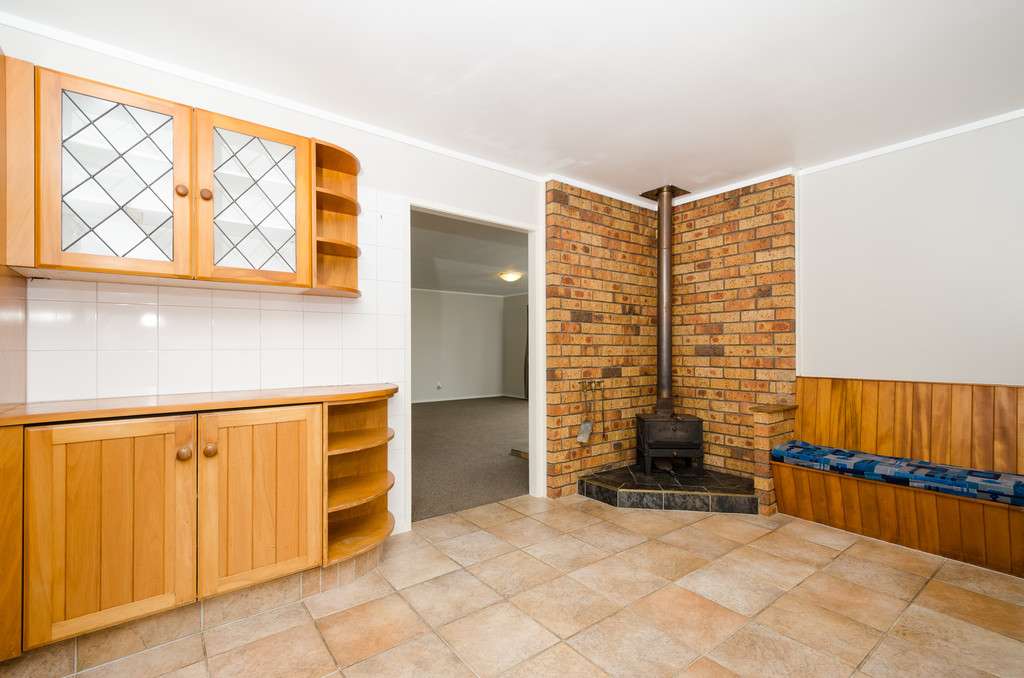 121 Chamberlain Road photo 8