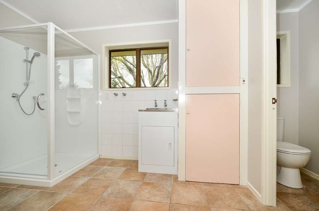 121 Chamberlain Road photo 9