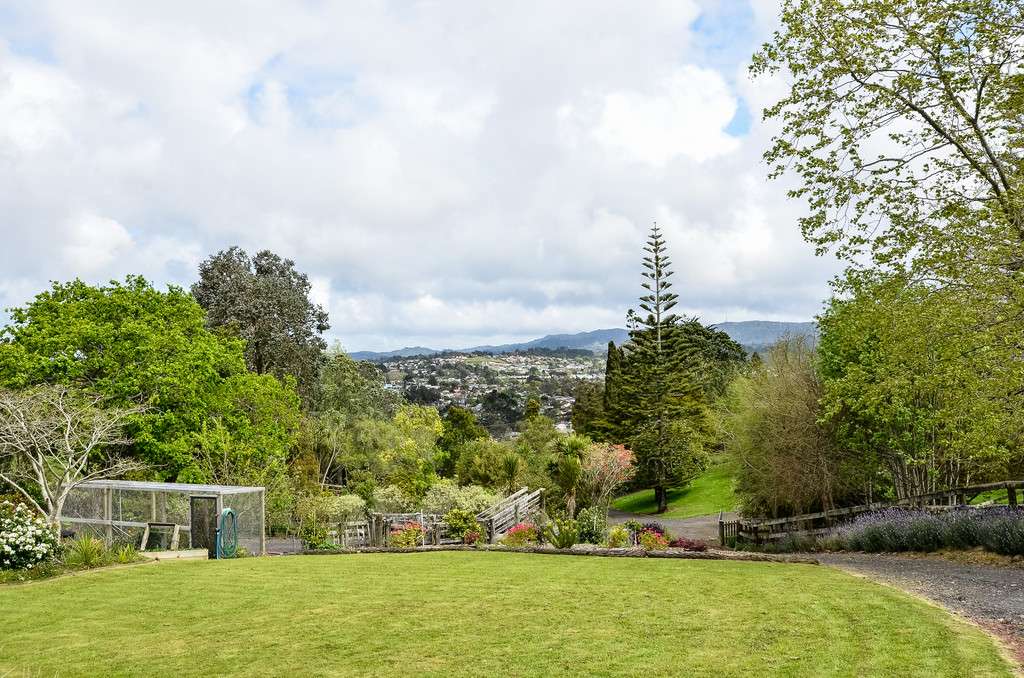 121 Chamberlain Road photo 6