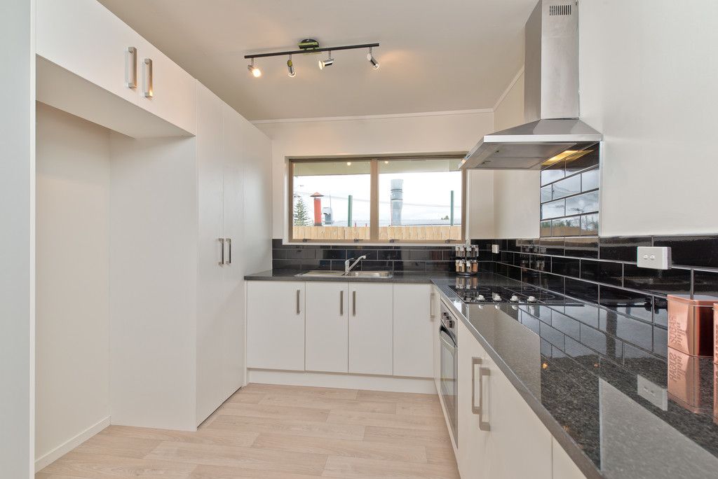 2/240 Great South Road, Manurewa, Manukau City