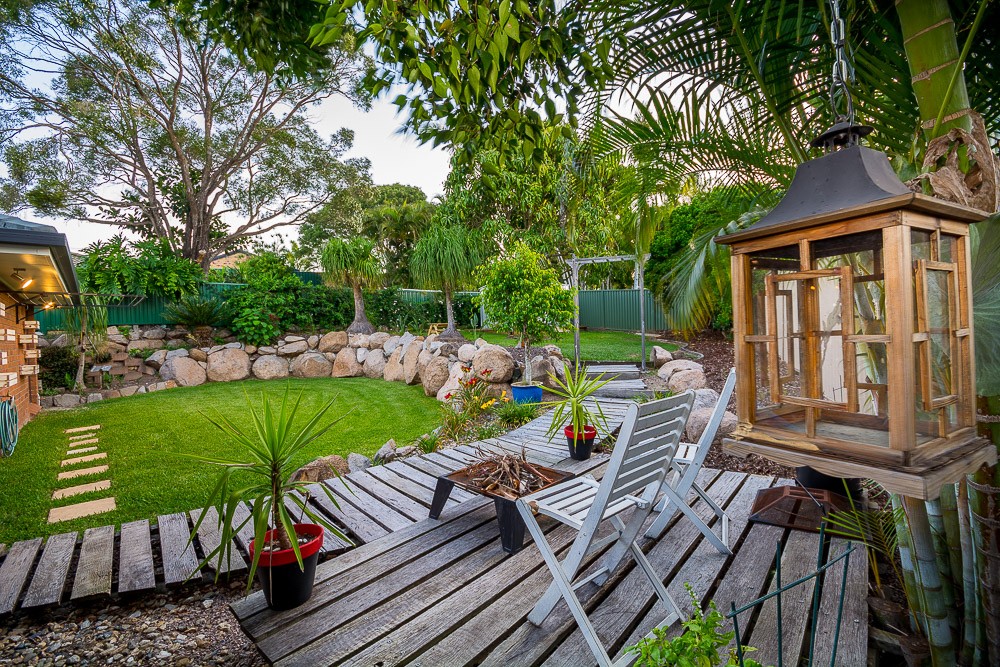 18 Augustins Crescent, Petrie, QLD 4502