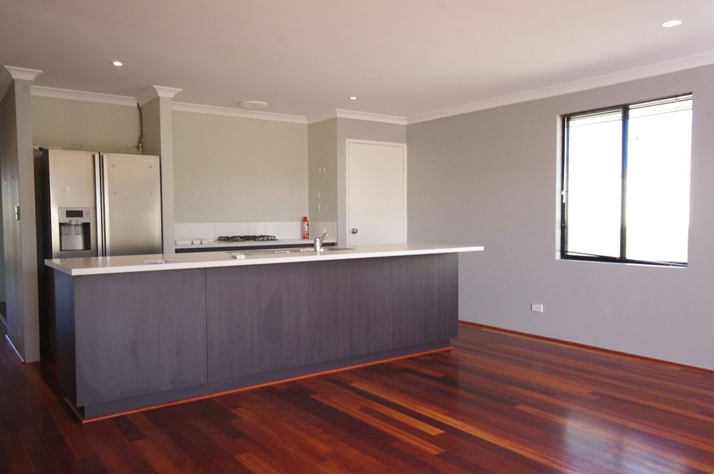 21 Glenesk Street, Madeley, WA 6065