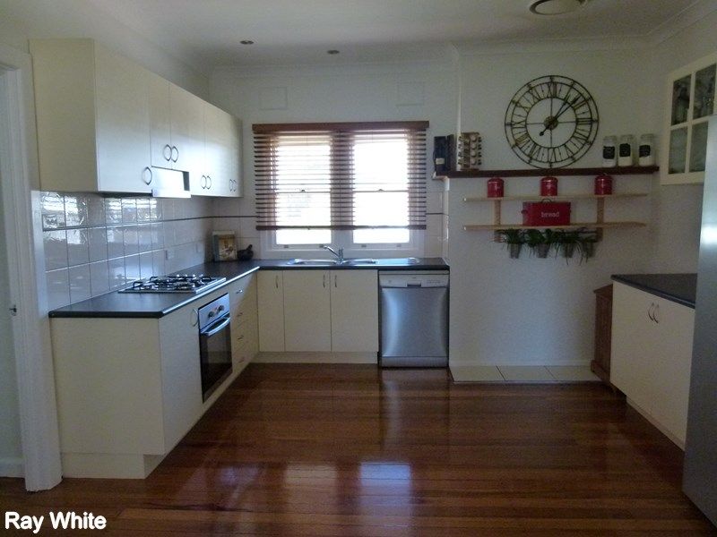 28 Grenfell Street, Forbes, NSW 2871
