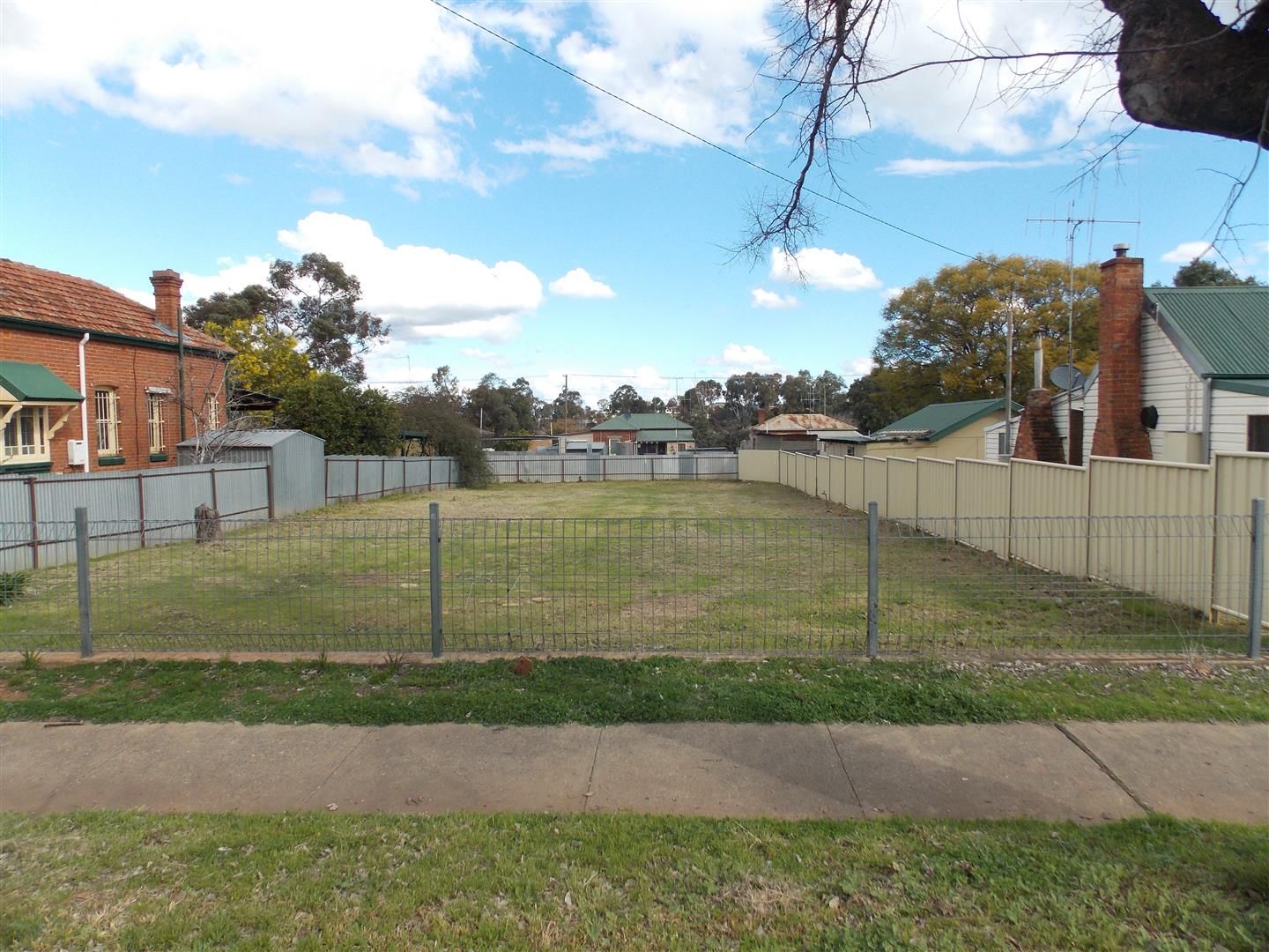 84-86 Clarinda Street, Parkes, NSW 2870