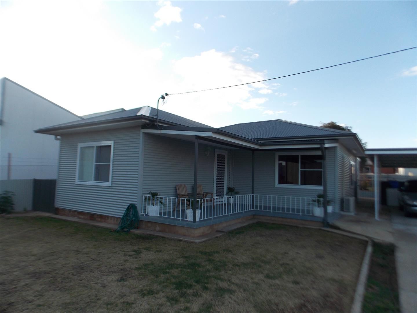 10 Oxley Street