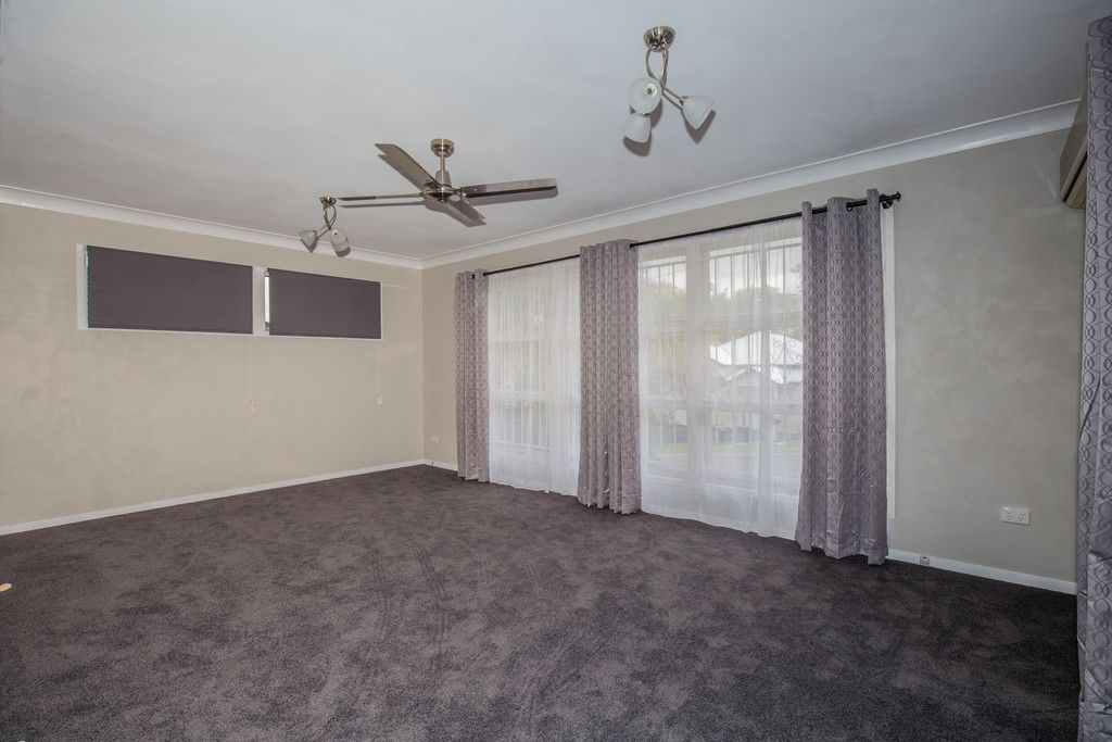 10 Sampson Street, Annerley, QLD 4103