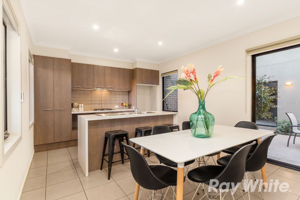 3 Saratoga Walk, Epping, VIC 3076