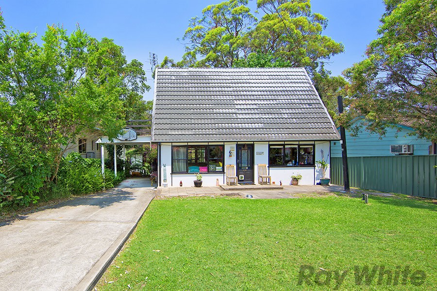 230 Scenic Drive, Budgewoi, NSW 2262