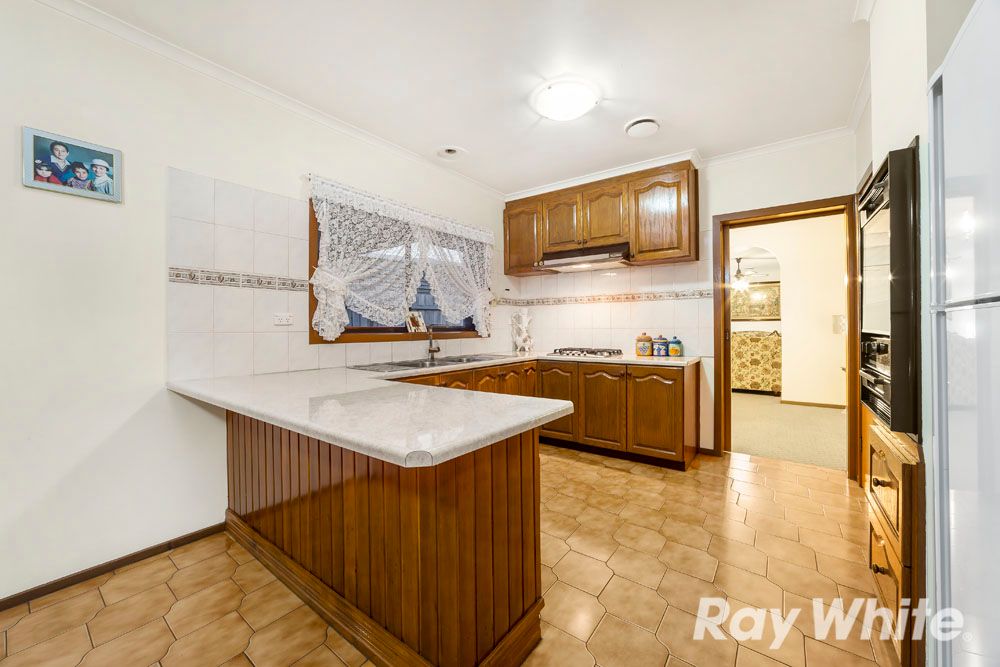 21 Norwood Road, Mill Park, VIC 3082