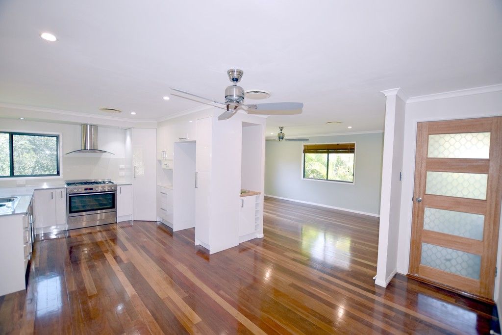 82 Shaw Street, New Auckland, QLD 4680