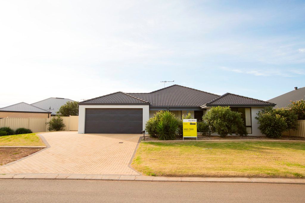 1 Barnacle Road, Drummond Cove, WA 6532