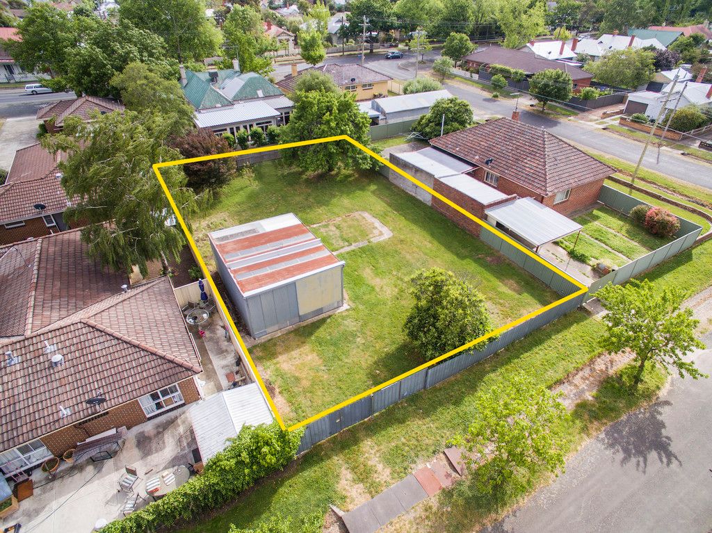 2 Hope Street, Newington, VIC 3350