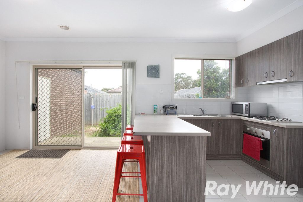 1/1 Walnut Way, Pakenham, VIC 3810