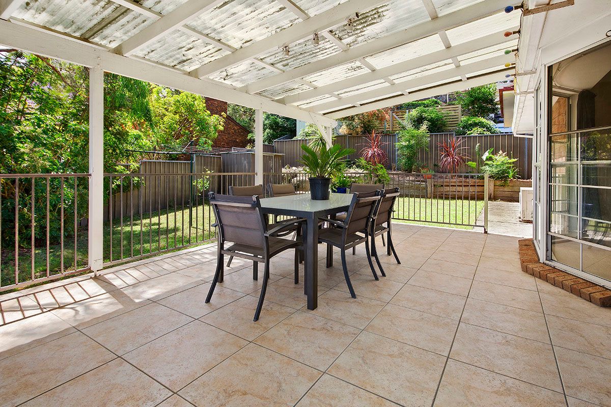 69 Hall Drive, Menai NSW 2234