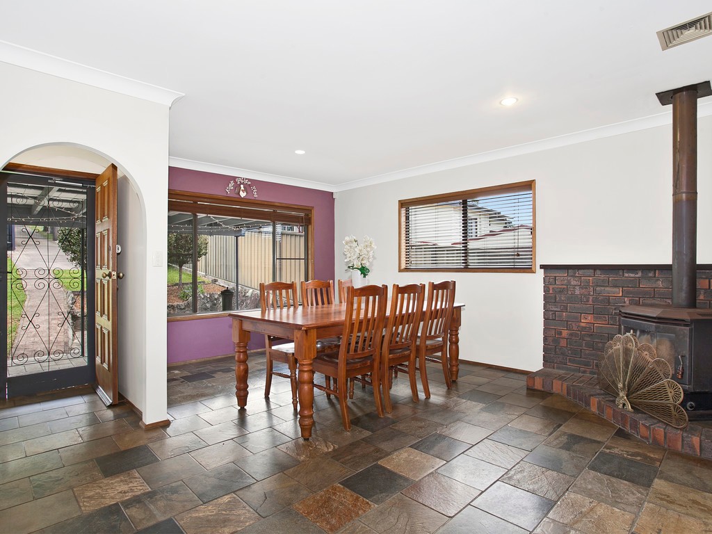 39 The Crescent, Helensburgh, NSW 2508