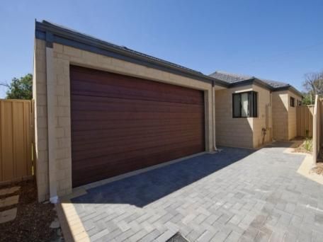 2/5 Pulchella Street, Wattle Grove, WA 6107