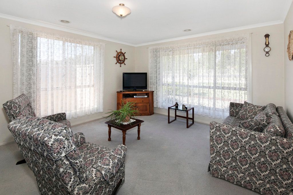 1/1241 Doveton Street North, Invermay Park, VIC 3350