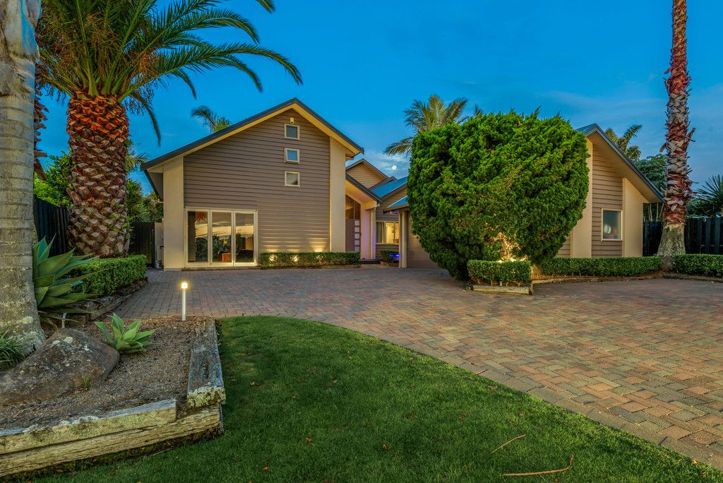 Farm Cove, Manukau City