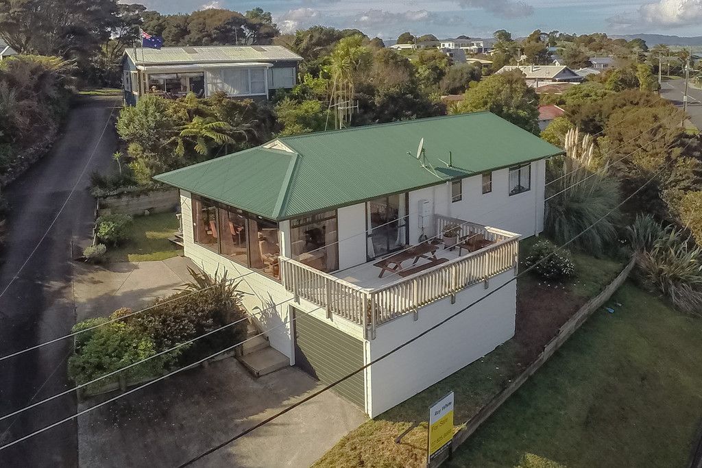 8b Government Road, Raglan, Waikato District
