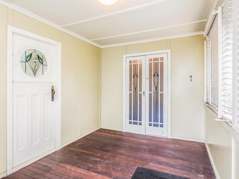 1 Chiswick Road, BARDON, QLD 4065