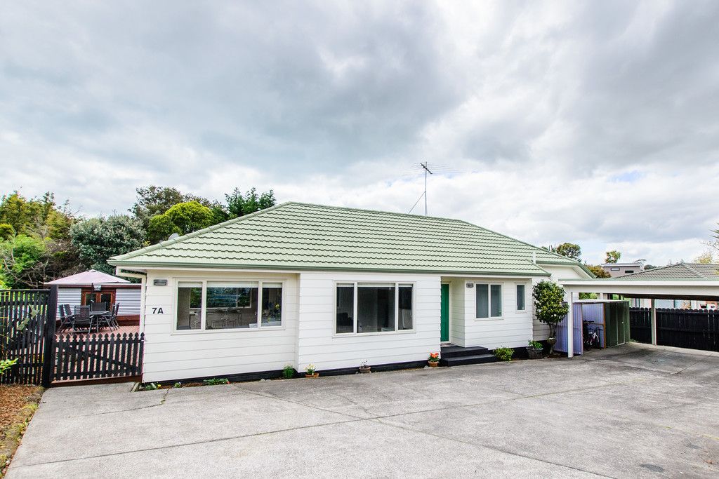 2/7 Broadview Place, Howick, Manukau City