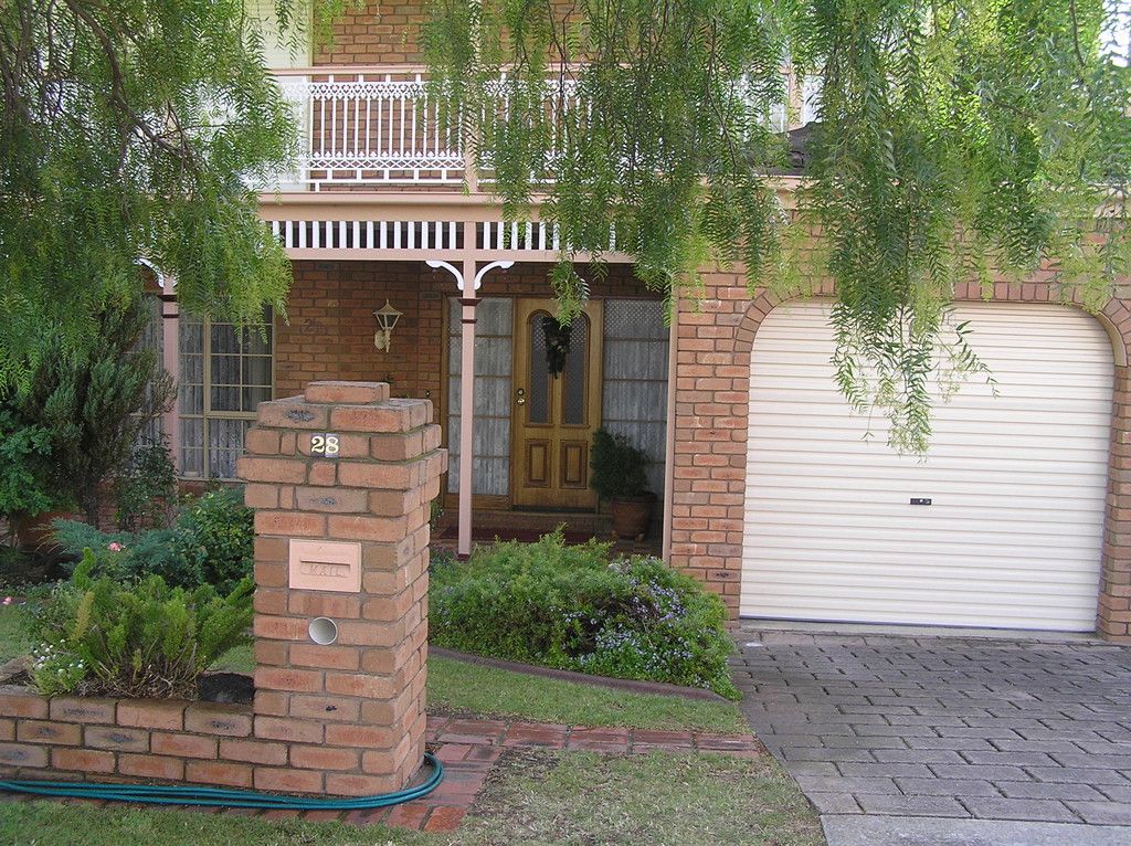 28 Leila Crescent, Bell Post Hill, VIC 3215