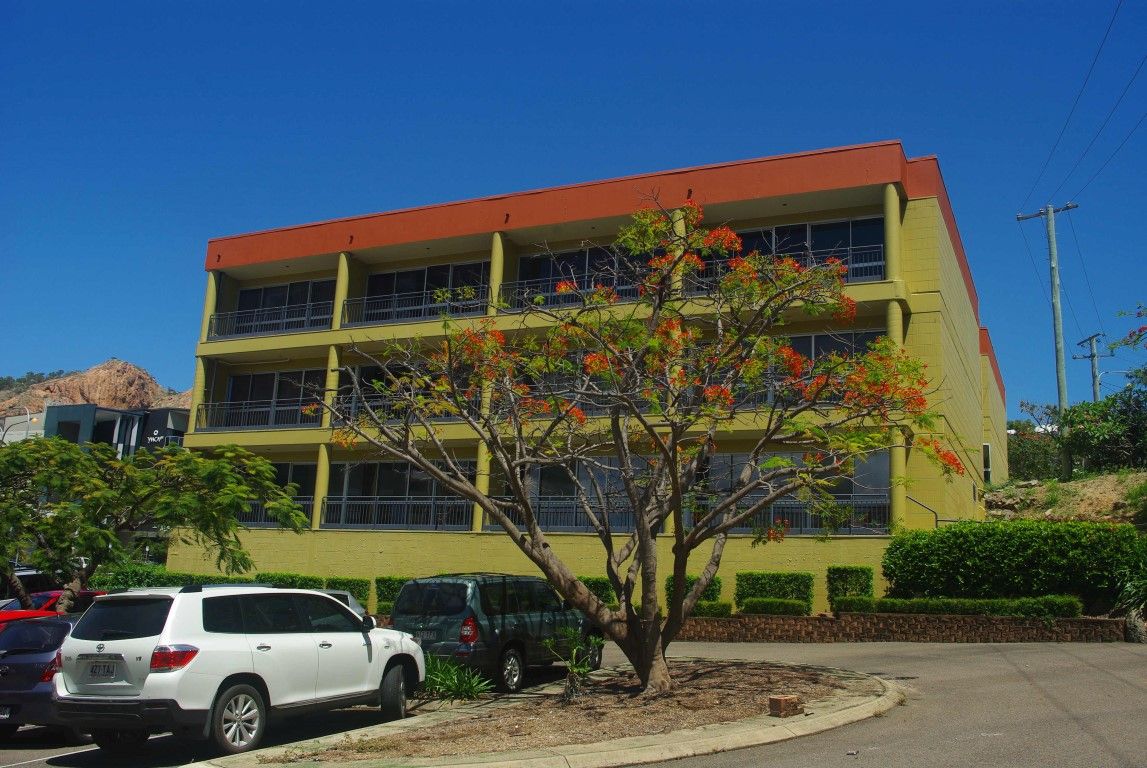 28 Hamilton Street, TOWNSVILLE CITY, QLD 4810