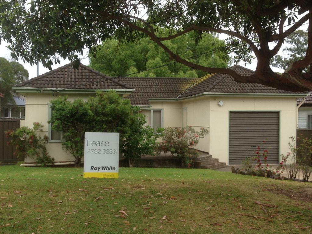 13 Penrose Crescent, South Penrith, NSW 2750