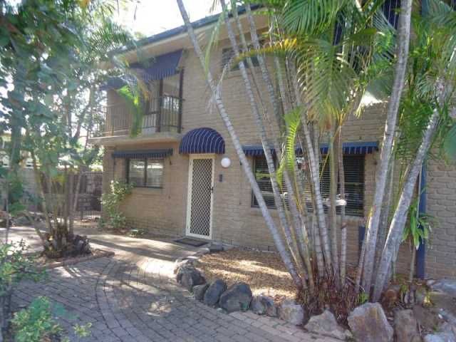 1/1 Kenewin Avenue, Maroochydore, QLD 4558