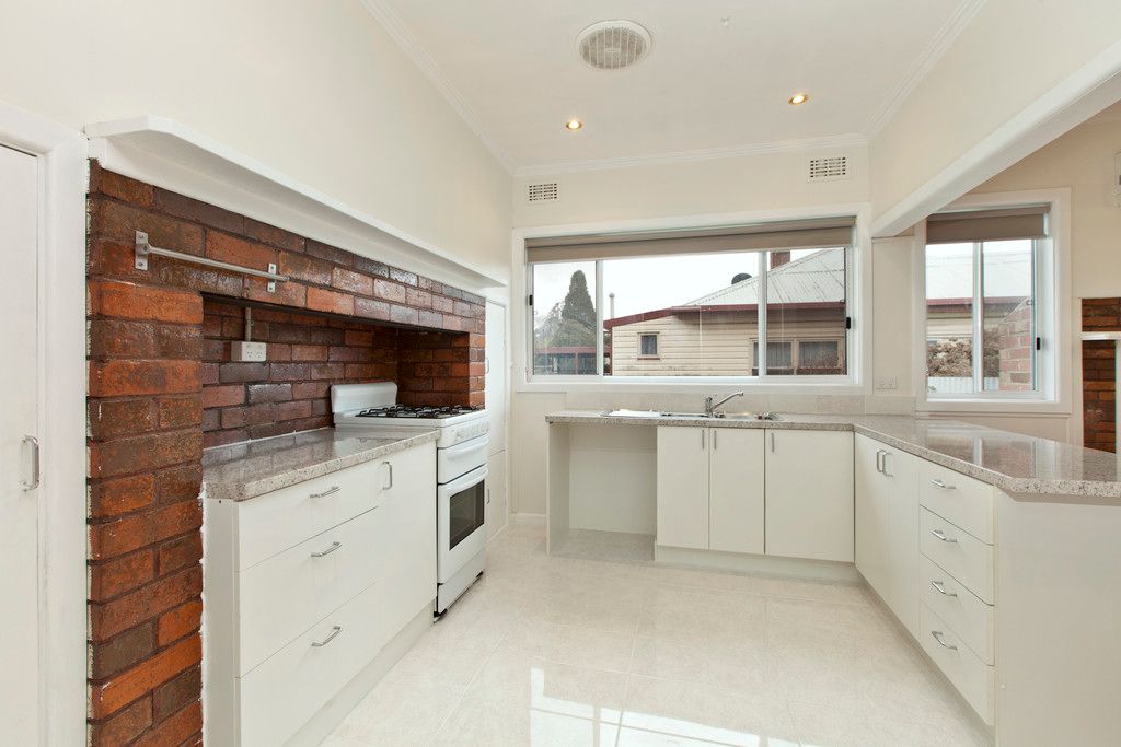 40 Beverin Street, Sebastopol, VIC 3356