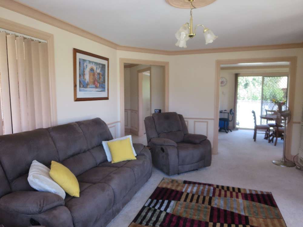 32 Amalfi Drive, Lavington, NSW 2641