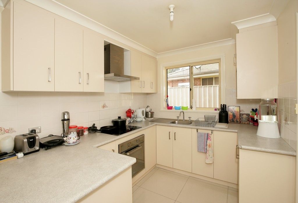 2/2 Honeysuckle Place, Wagga Wagga, NSW 2650