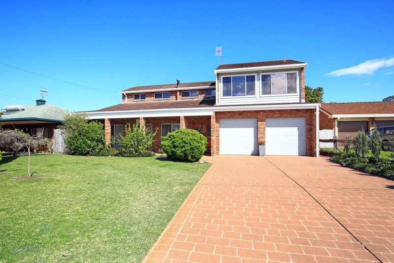 10 Heard Avenue, Shoalhaven Heads, NSW 2535