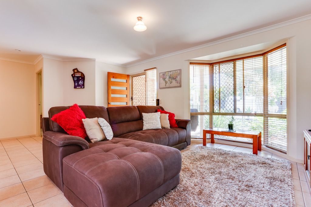 32 Emu Place, DOOLANDELLA, QLD 4077
