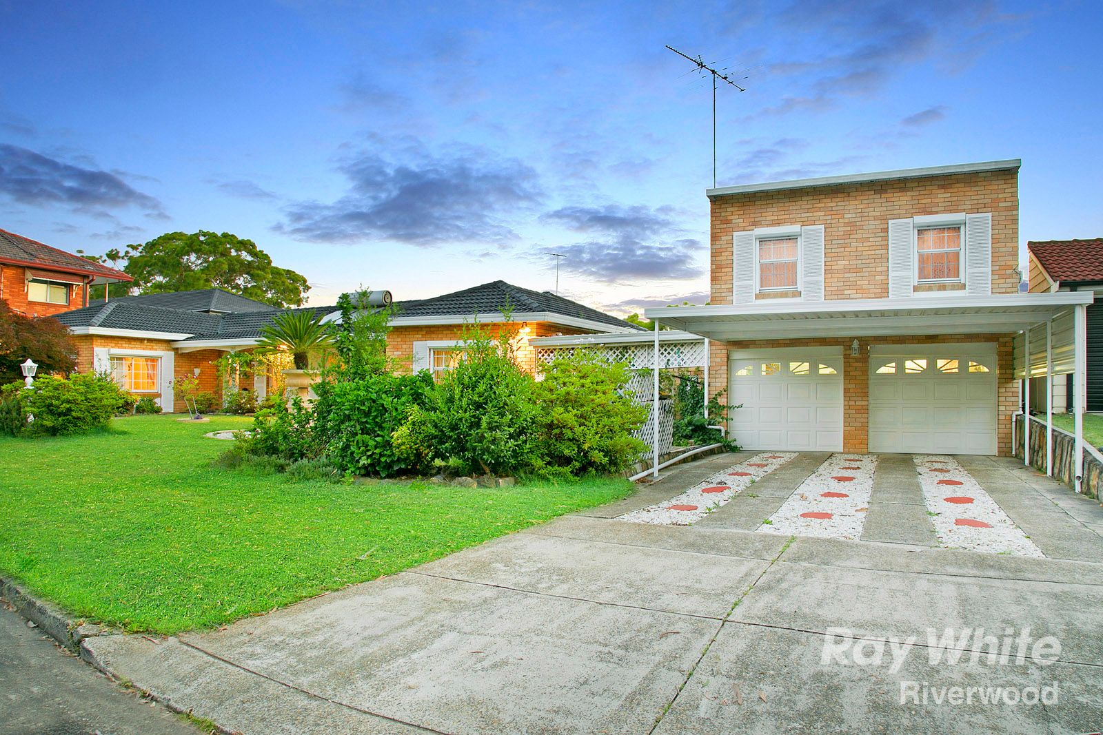 1 Charm Place, Peakhurst, NSW 2210