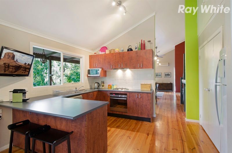 62 Government Road, The Basin, VIC 3154