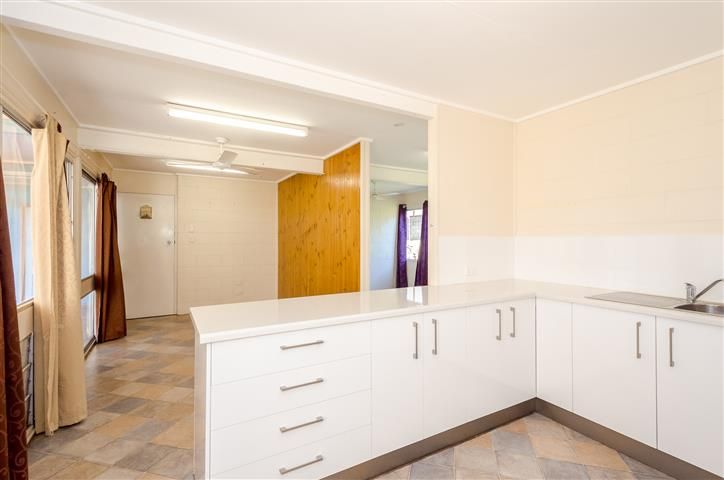 3 Gannet Street, New Auckland, QLD 4680