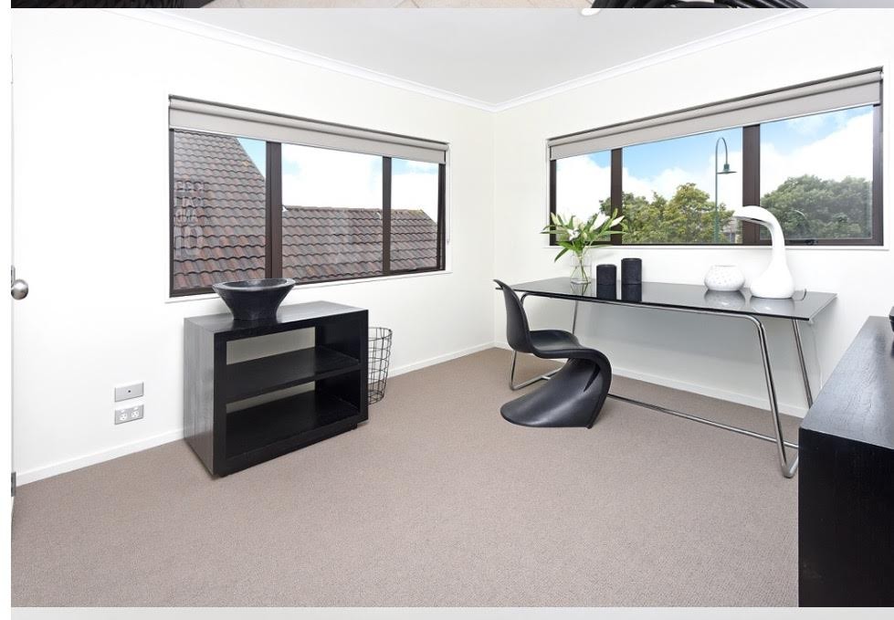 6 Leixlep Lane, Botany, Auckland