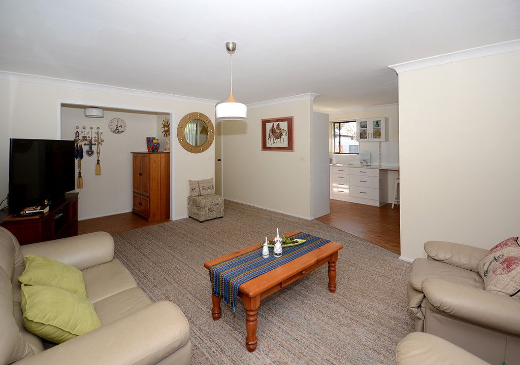 33 Addison Road, Culburra Beach, NSW 2540