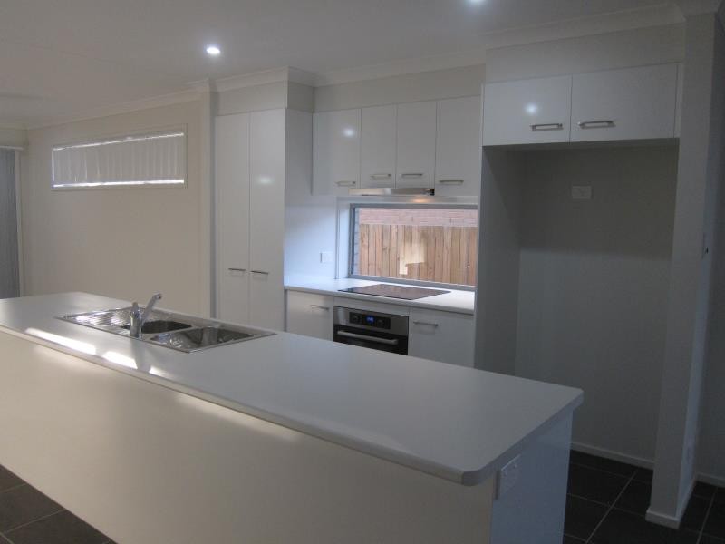 1/4 George Rant Court, Goodna, QLD 4300
