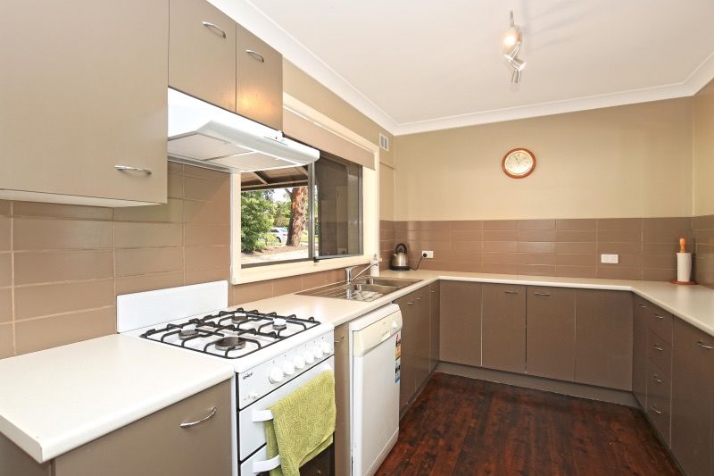 3 Farrelly Place, Bomaderry, NSW 2541