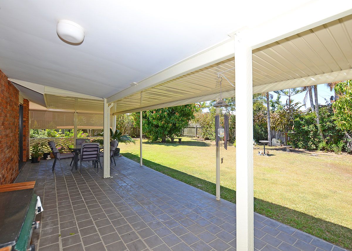 26 Paul Drive, Point Vernon, QLD 4655