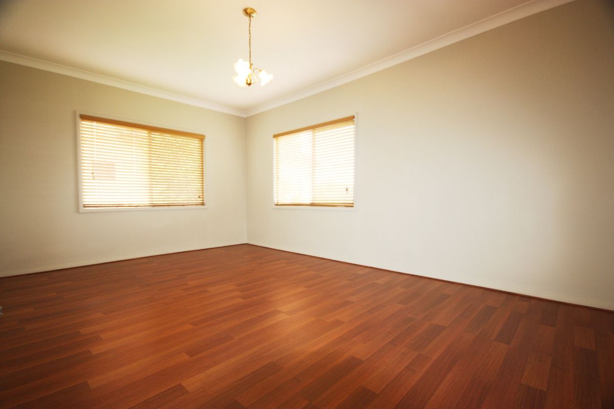 7 Murrandah Avenue, Camden, NSW 2570