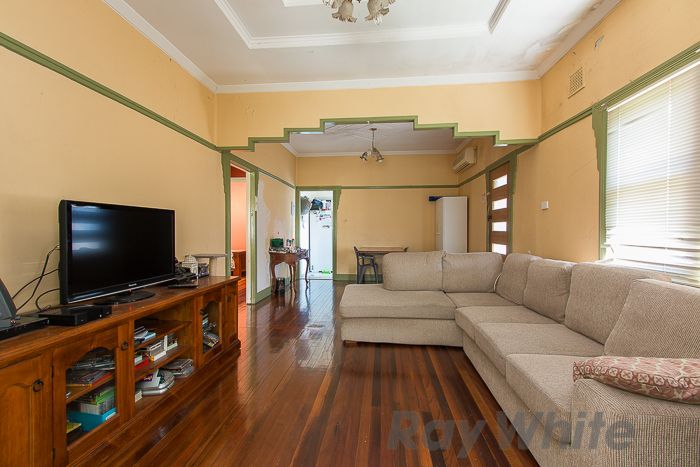 39 Fourth Street, Cardiff South, NSW 2285