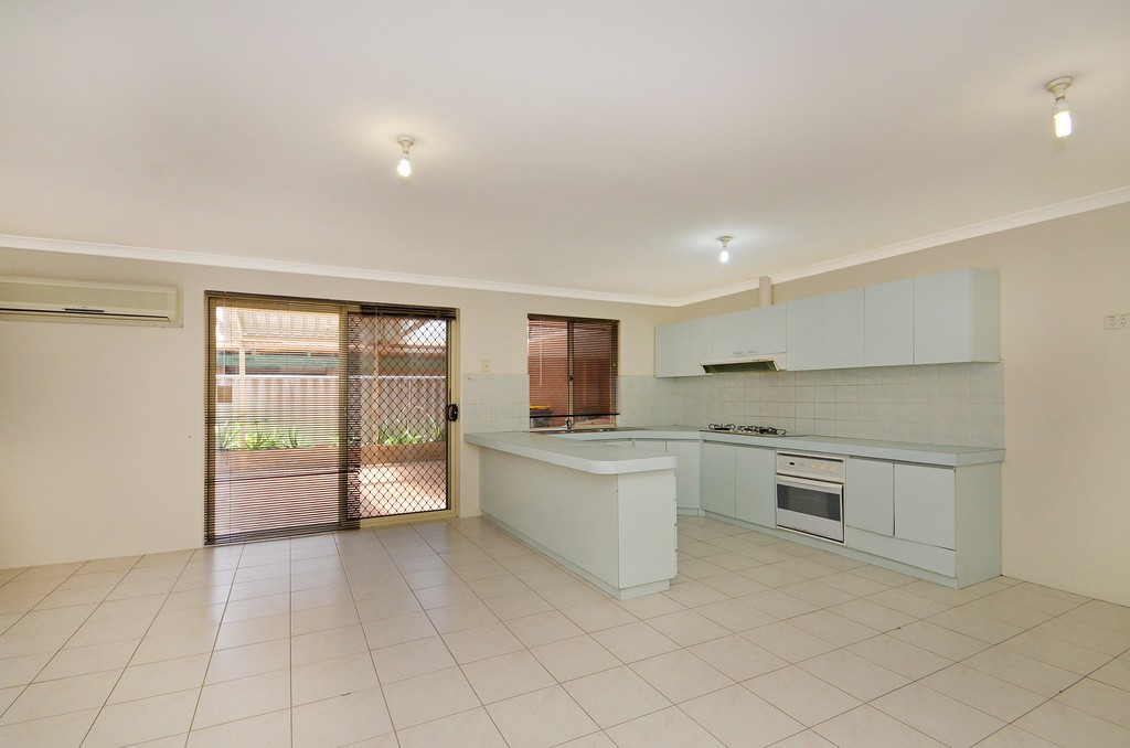 1 Bryce Gardens, Ballajura, WA 6066