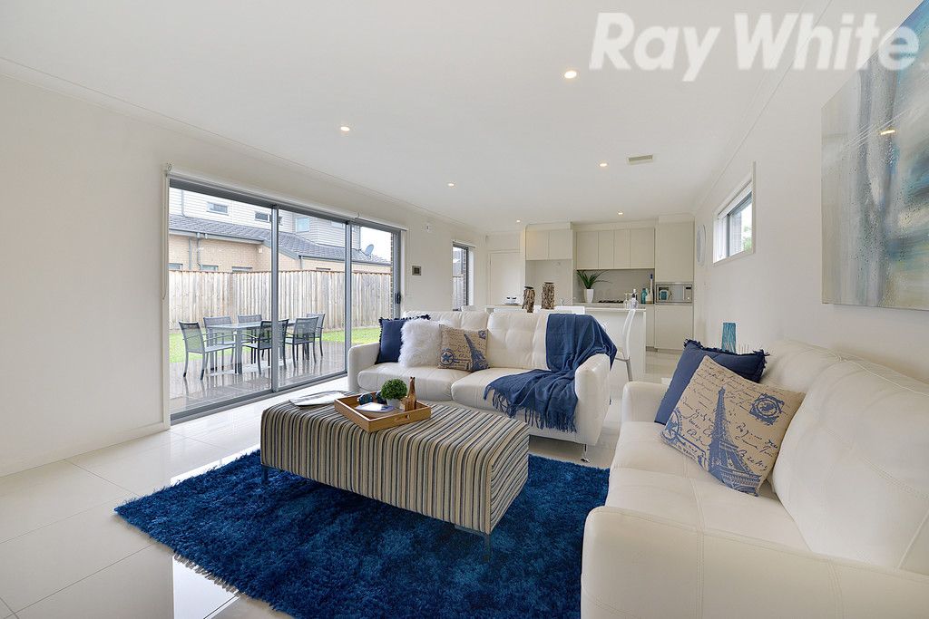 25 Bloom Avenue, Wantirna South, VIC 3152